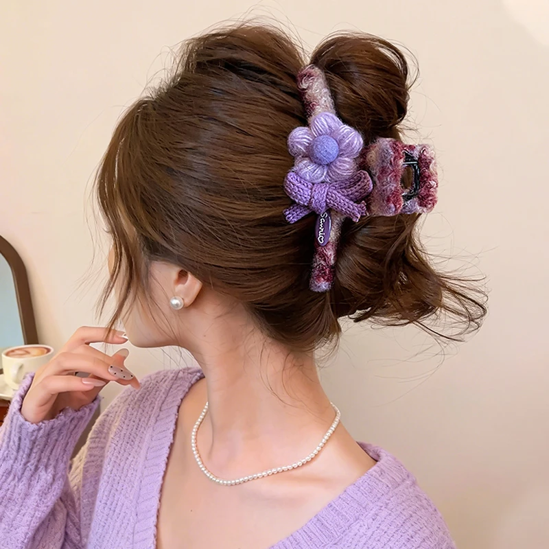 紫色花朵~蝴蝶结抓夹毛绒发夹2025新款高级感鲨鱼夹大号盘发头饰