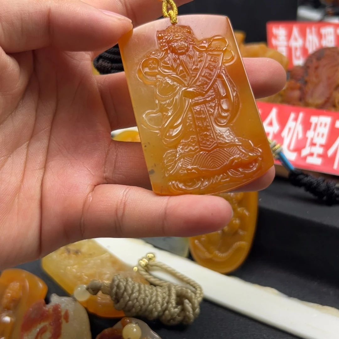 石英质玉（黄龙玉）未镶嵌多样性发货，发其一