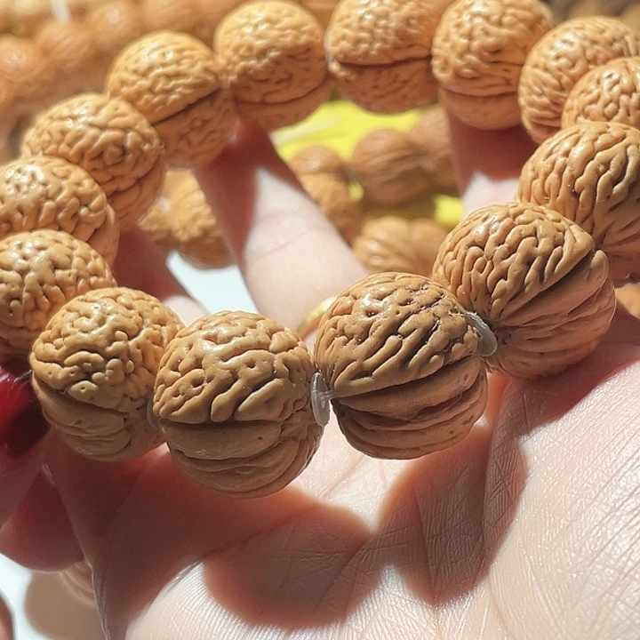 娇***姐吊坠桃核桃核手串金钱豹47