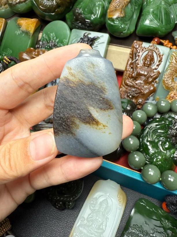 和田玉青花籽无事牌