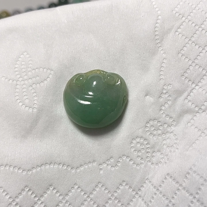 翡翠未镶嵌颈饰定制毛货