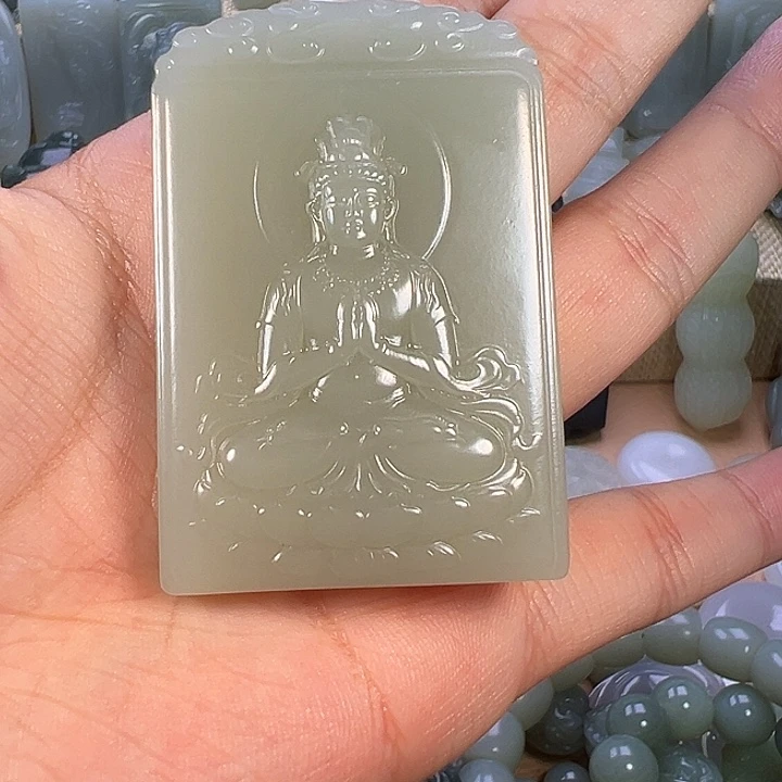 迈***W和田玉（糖玉）未镶嵌颈饰