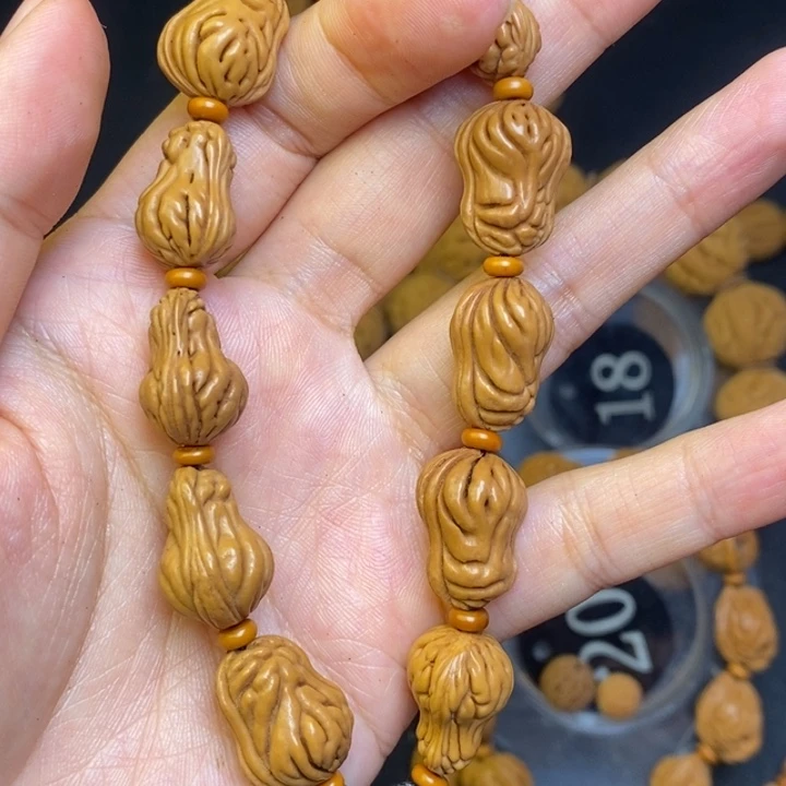 桃核吊坠秦岭龙纹桃核22