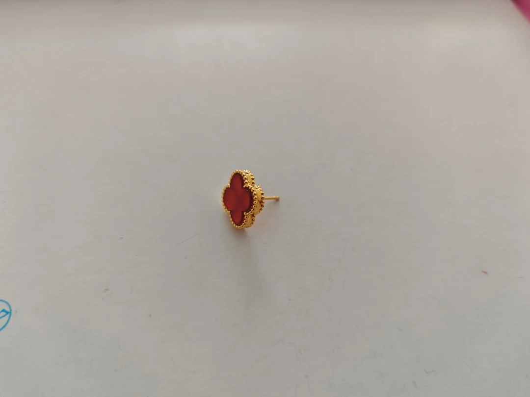 【流行时尚】【质检发货】13mm18k红色耳钉- A77