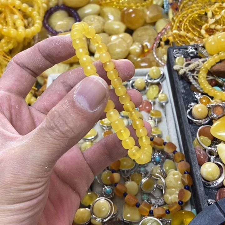 裸石蜜蜡未镶嵌多样性发货