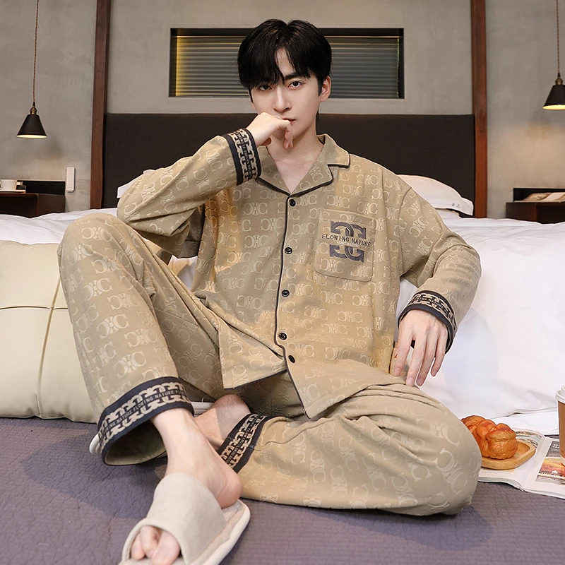 德绒睡衣男士秋冬长袖宽松款2025新款冬季厚款轻奢薄绒家居服套装