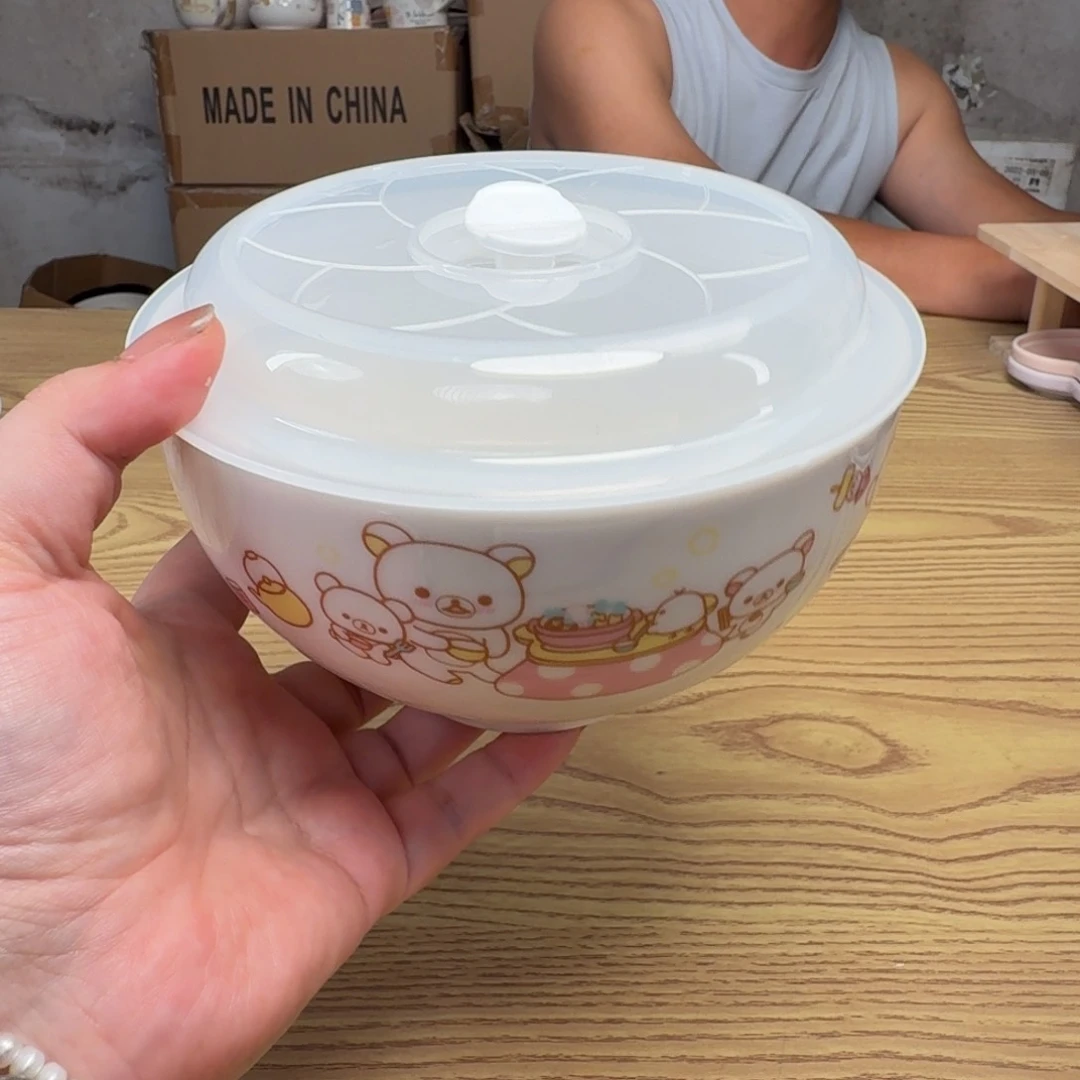 瓷片这个世界都是微瑕黑点