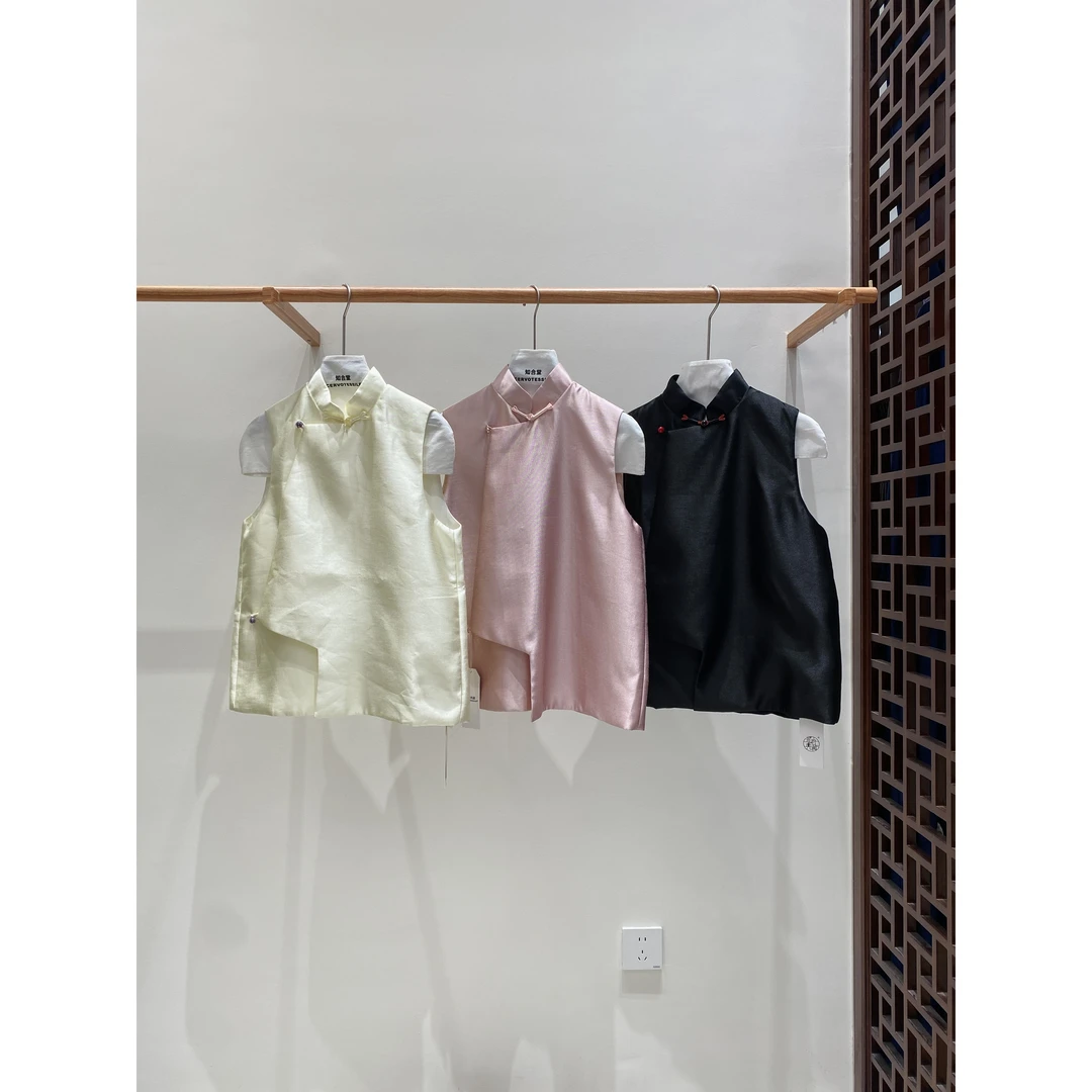 鑫燃KIKI 纯色国风小设计马甲 3940 ZHT