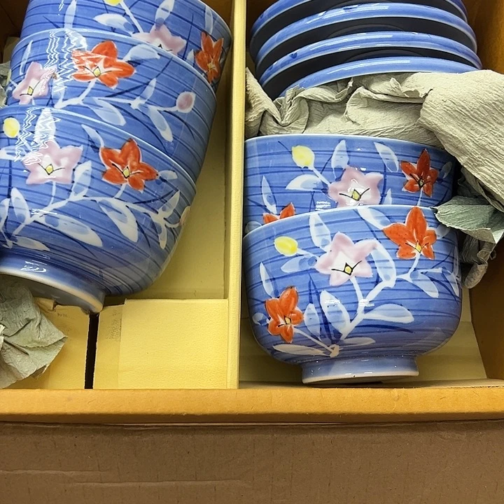 椿***化25包邮，盘子，碗，杯子，茶壶，默认瑕疵