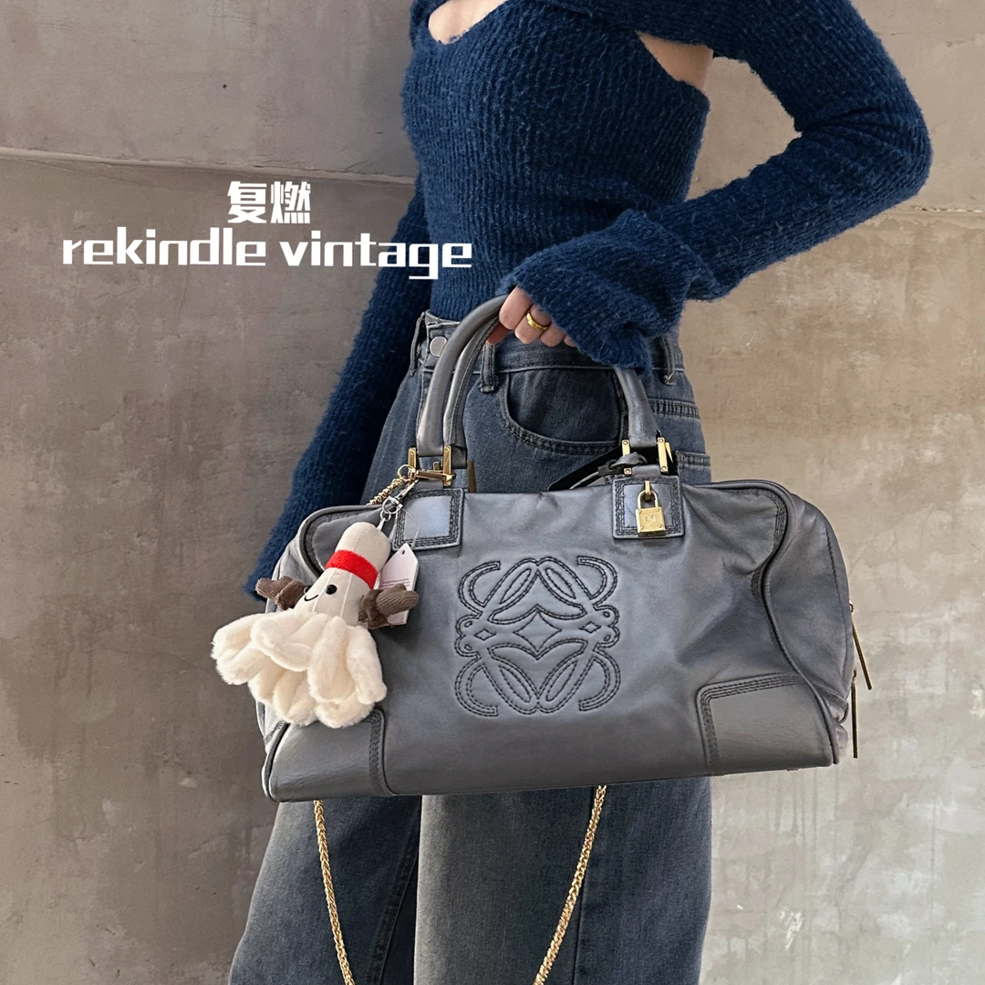 95新 LOEWE/罗意威 复燃精选/银色亚马逊手提包