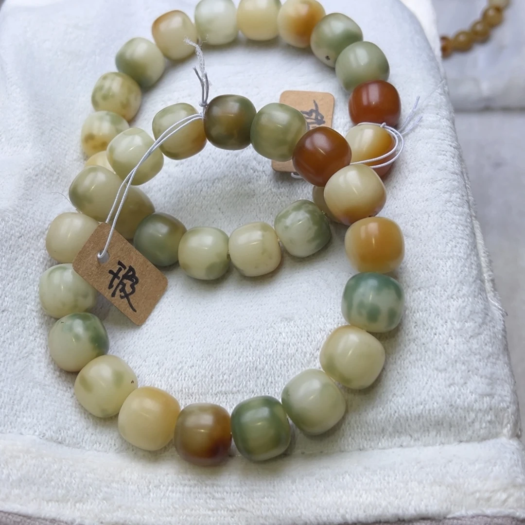 手串菩提根/象牙果醒时春山微瑕