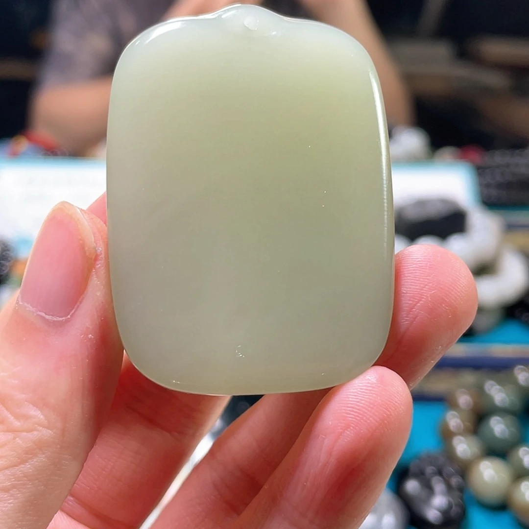 和田玉未镶嵌吊坠(不含链)