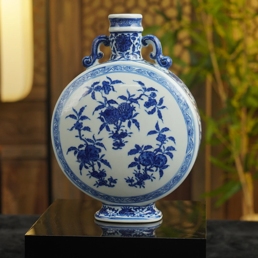 如意耳三多瓶（高24.5cm）