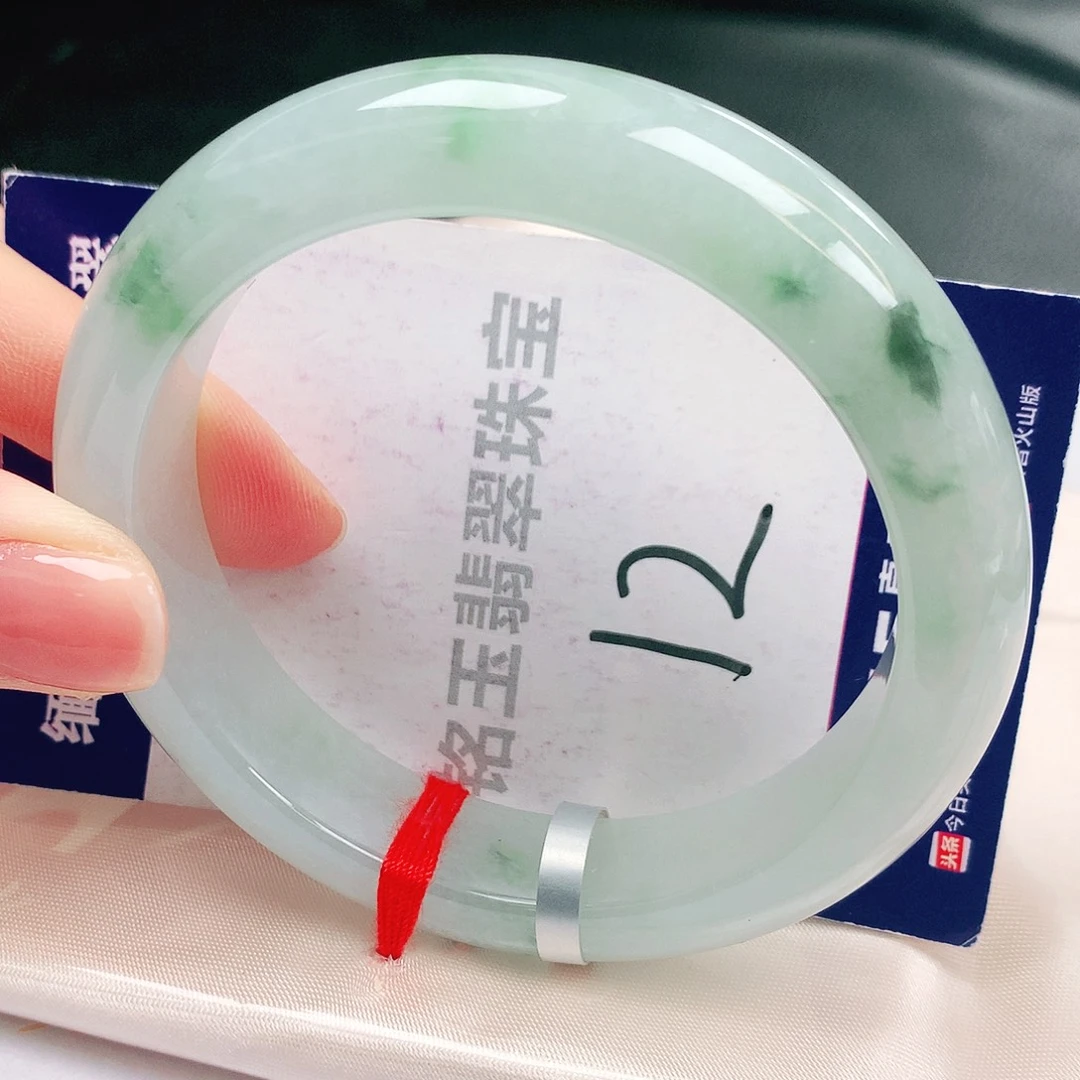 翡翠未镶嵌手镯缅甸天然a货翡翠手镯