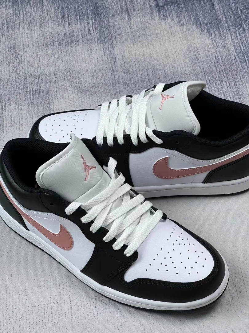 Air Jordan 1 男款白粉色熊猫复古百搭运动休闲篮球板鞋官方正品