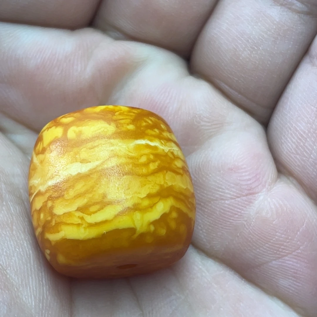 琥珀未镶嵌吊坠(不含链)