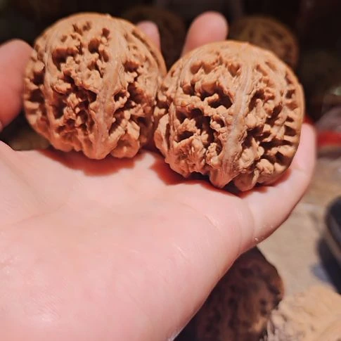 你***样文玩核桃吊坠46粗筋