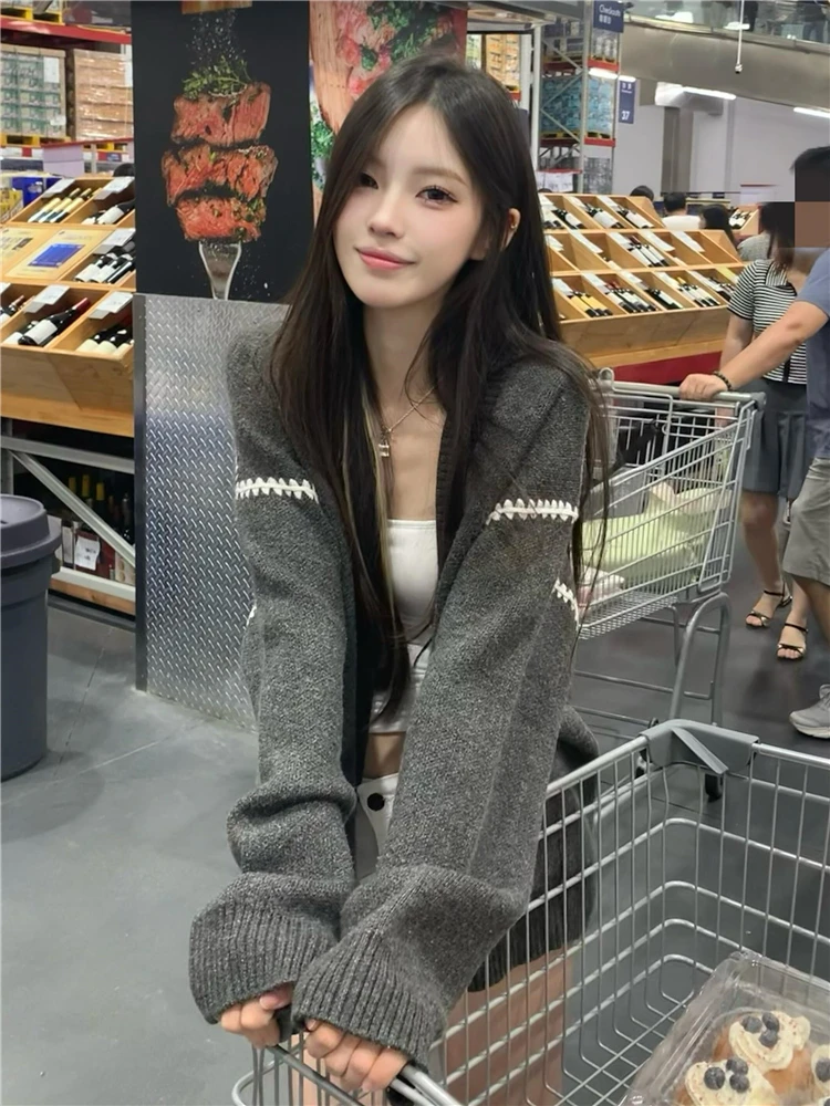 灰色V领软糯毛衣外套女秋冬韩系穿搭宽松慵懒风中长款针织衫上衣