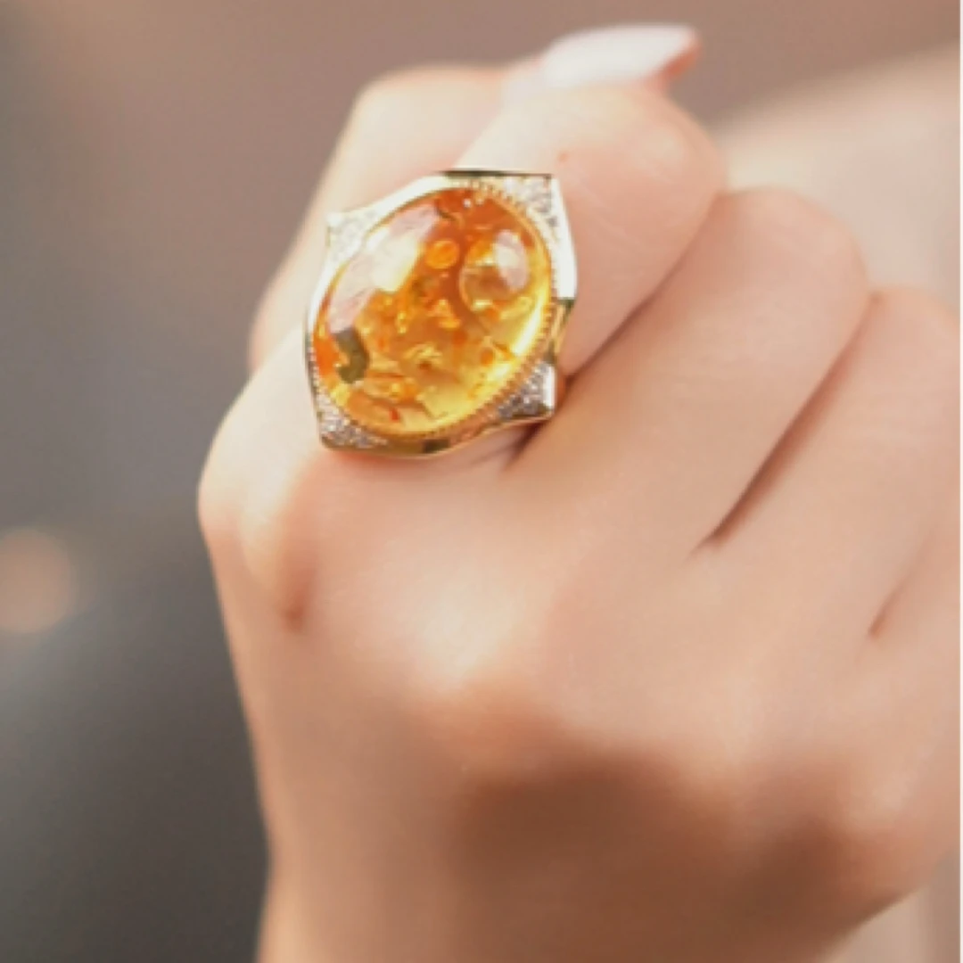 夏歌珠宝-俄料蛋面花珀可调节银镶嵌时尚精美轻奢气质简约戒指