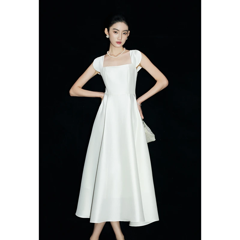 MandyZhang高级感轻奢白色连衣裙女夏方领修身简约优雅订婚礼服裙