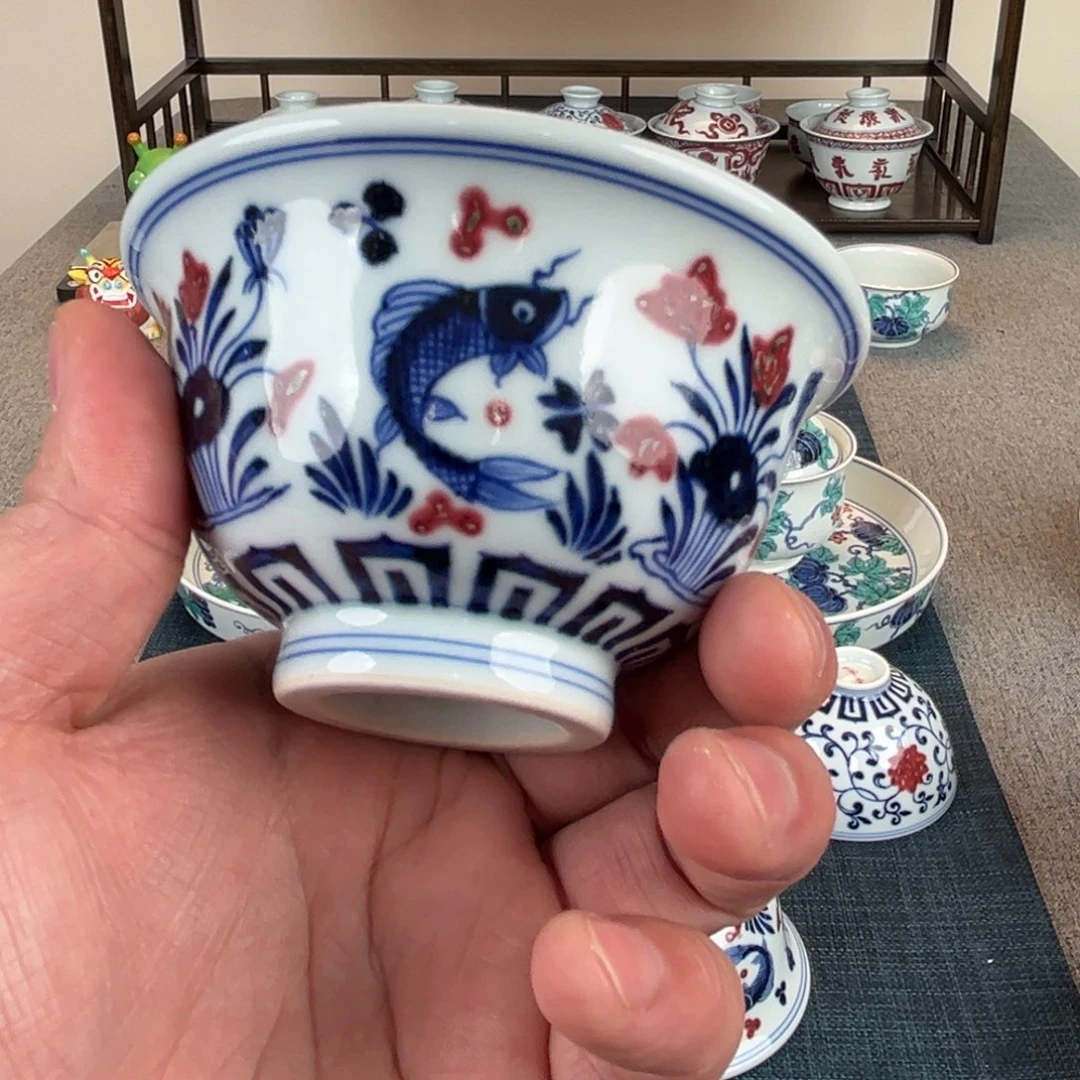 姜***r景德镇手工手绘打压手鱼