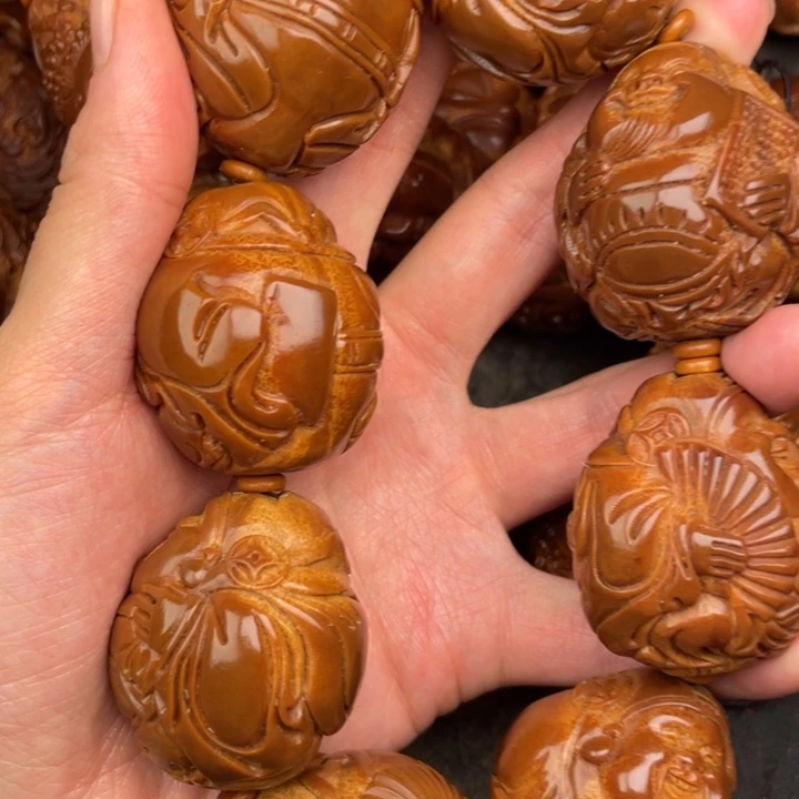 田***甲橄榄核吊坠橄榄核