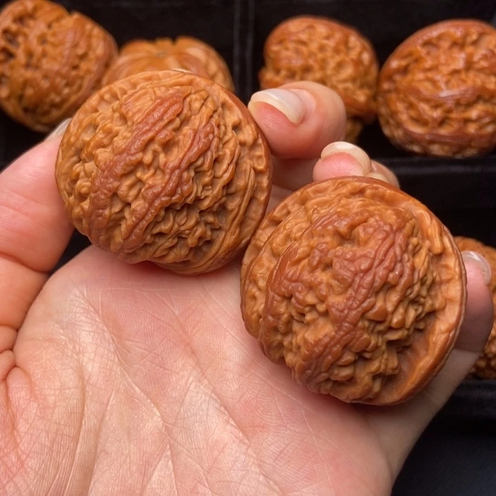 文玩核桃吊坠秦岭核桃