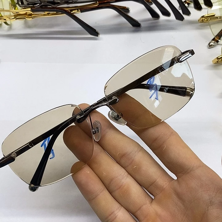 马***军无框款黄底料冰糖色水晶石头镜清凉舒适