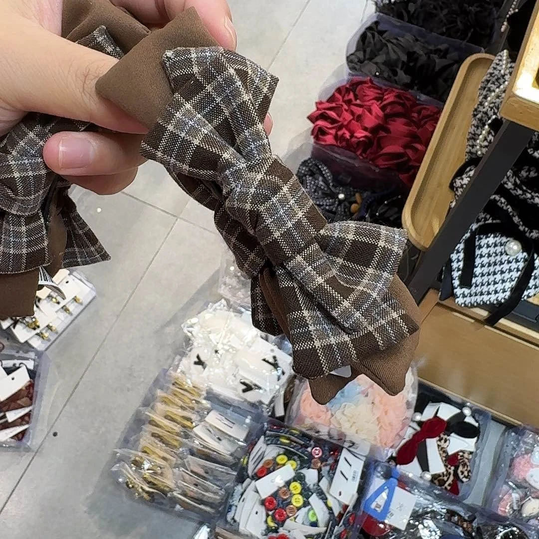 非金属无咖色格子