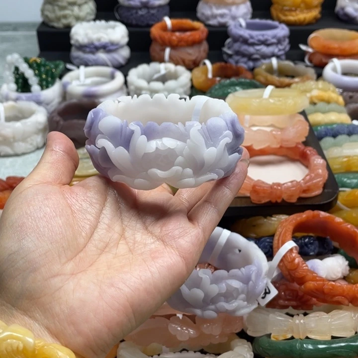 无***言石英质玉未镶嵌手镯