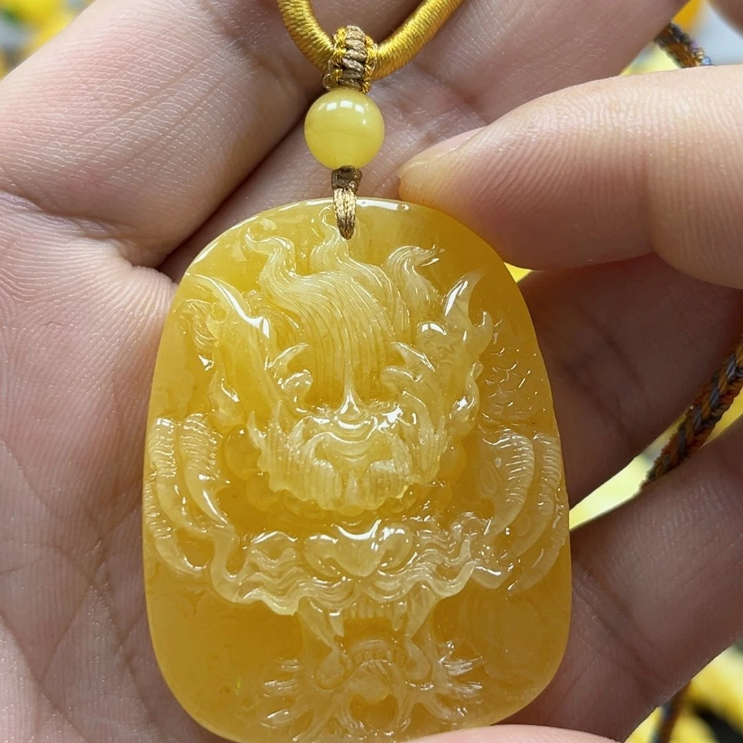 蜜蜡未镶嵌珠宝奇石
