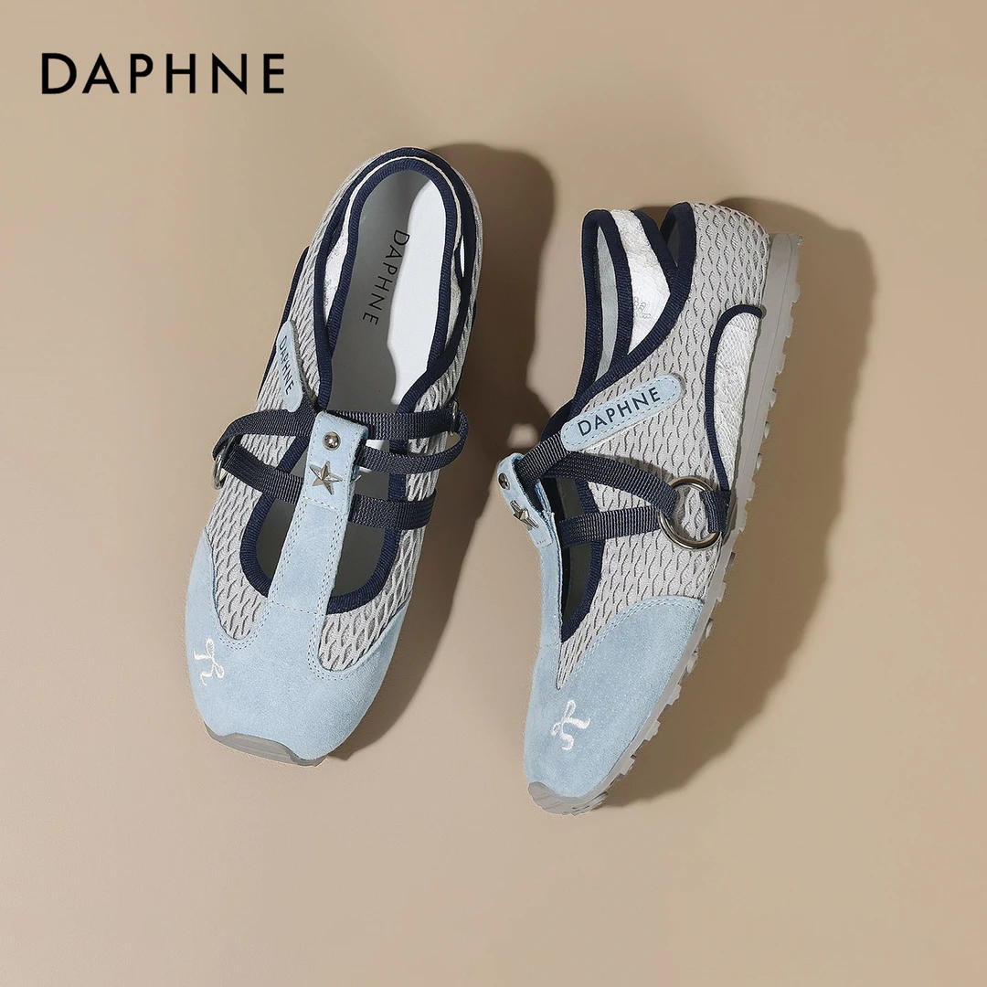 达芙妮新款玛丽珍女鞋2025年天蓝色运动鞋夏季网面透气德训鞋凉鞋