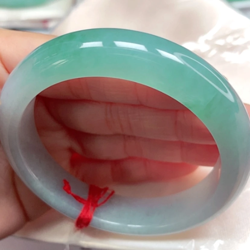 【闪购商品】翡翠手镯未镶嵌冰绿半山水手镯5455圈10号