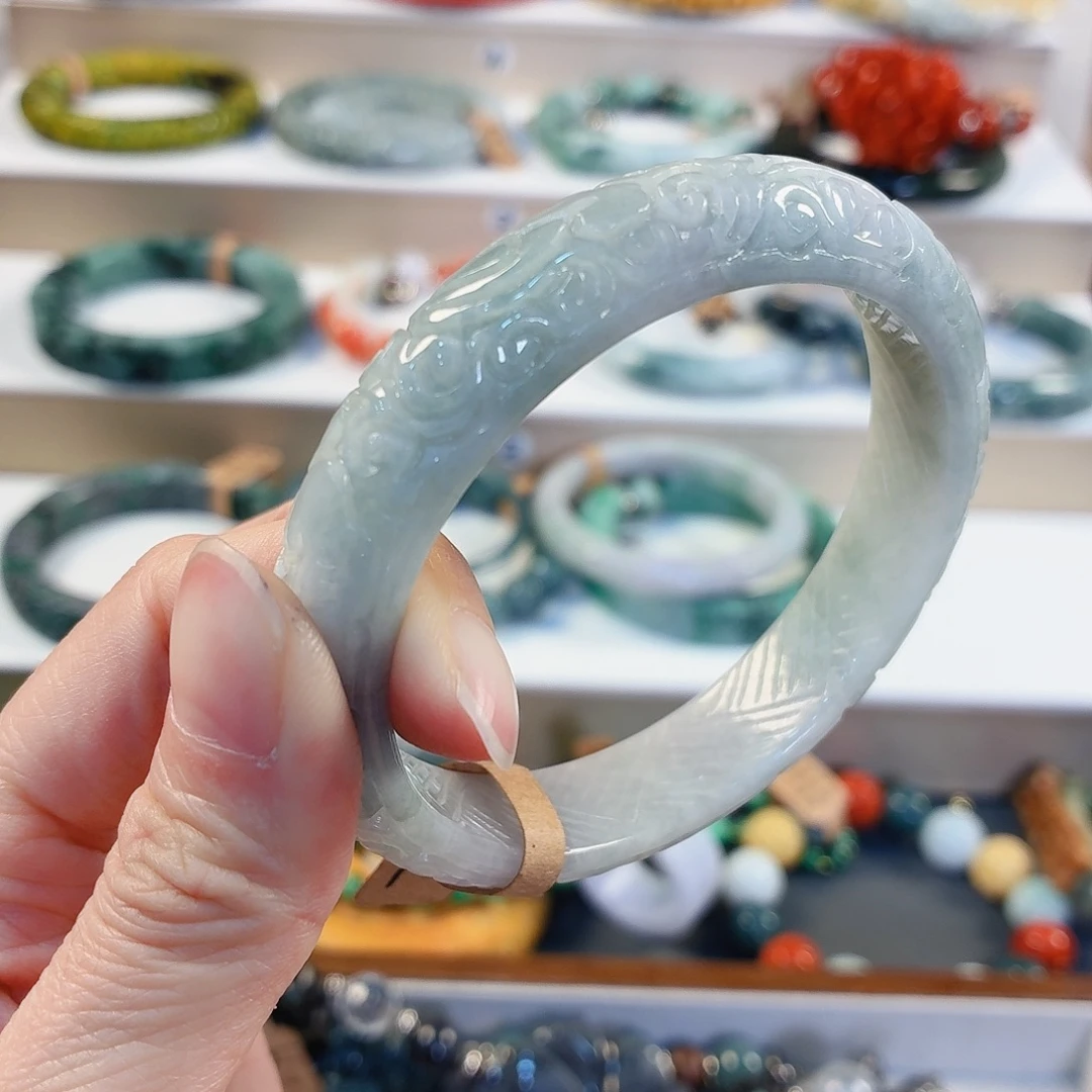 小***桃翡翠未镶嵌手链手串