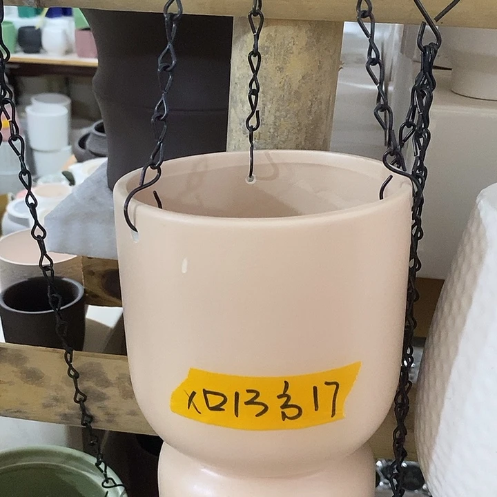 摆件陶盆有孔 瑕疵介意勿拍