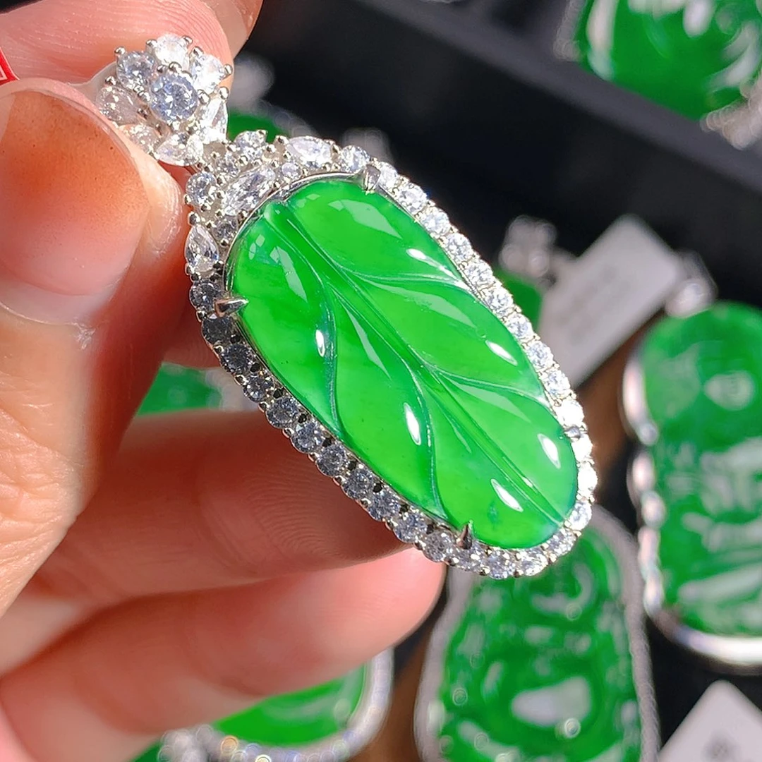 翡翠吊坠(不含链)未镶嵌