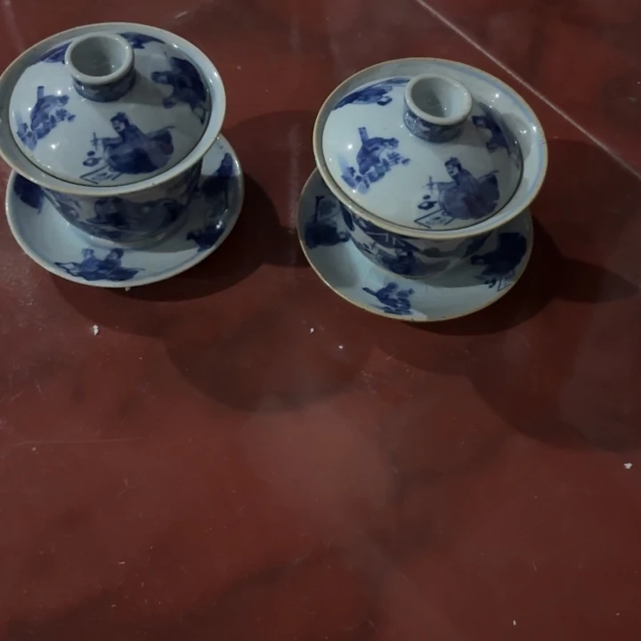 钦***钦瓷片，，，，，，，，，，，，，，
