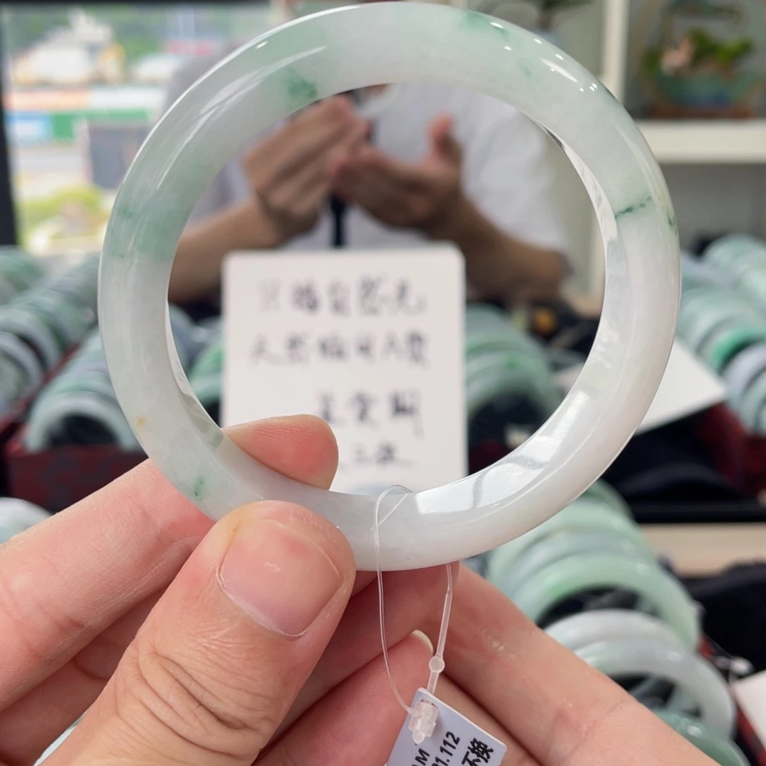 未镶嵌手镯翡翠59