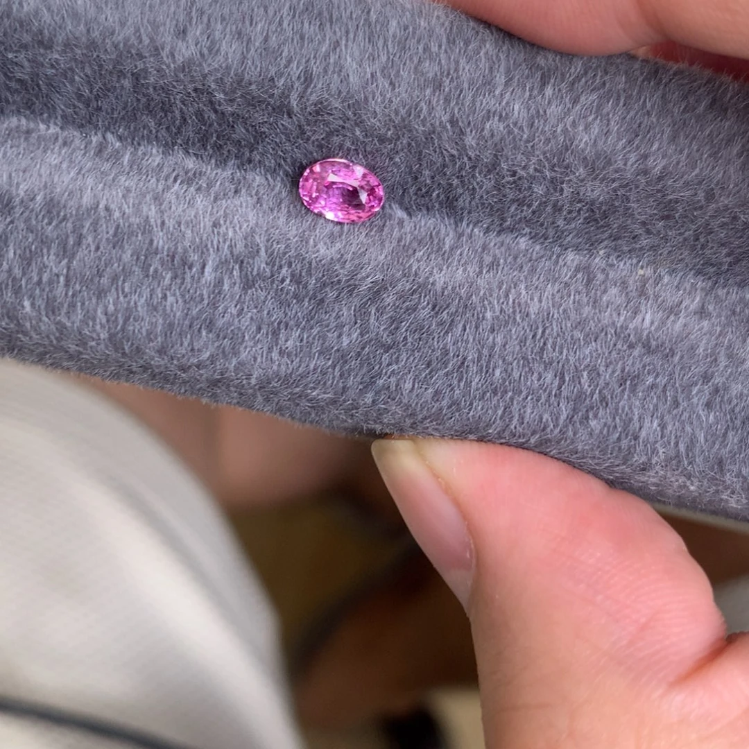 裸石蓝宝石1.03 无烧 斯里兰卡