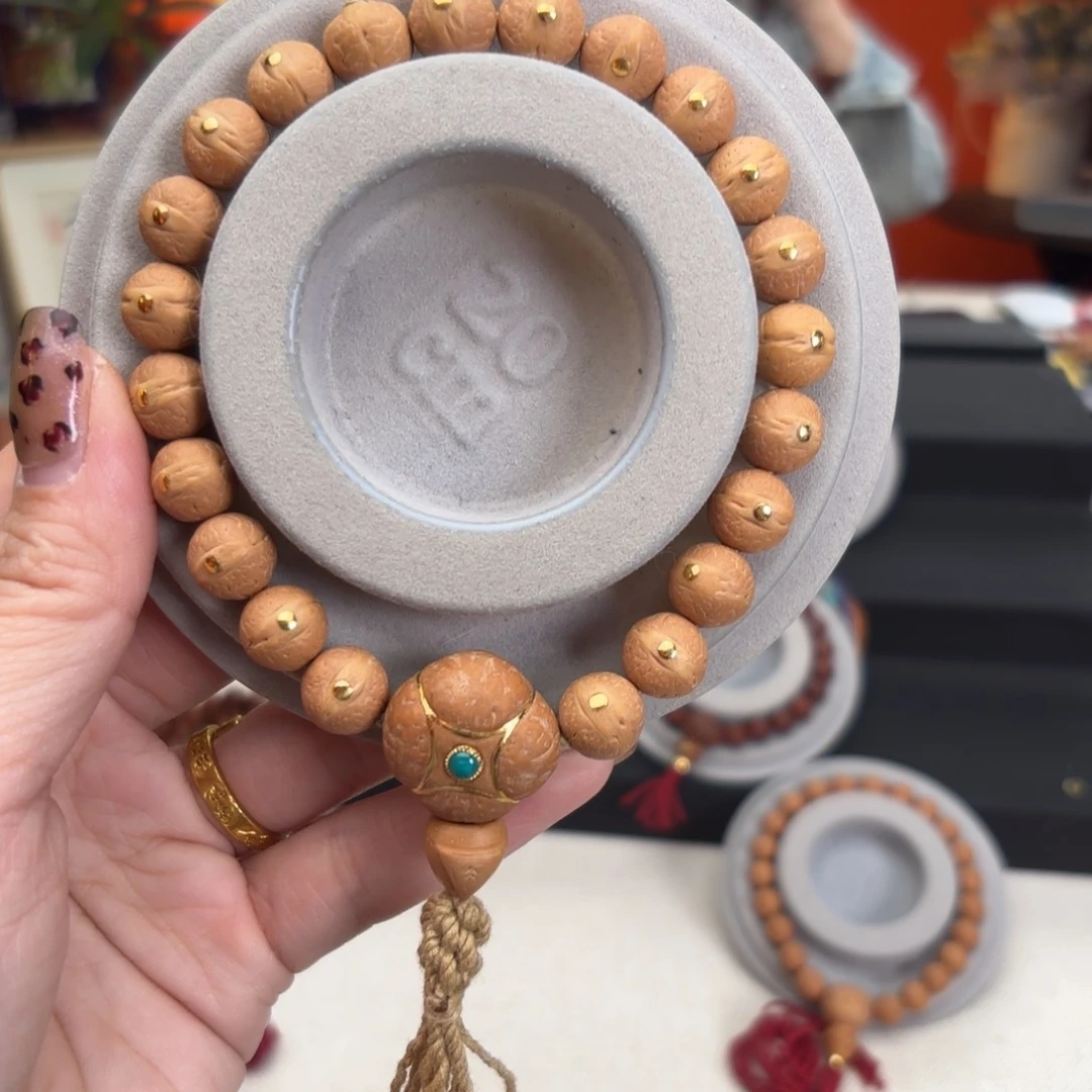 凤眼菩提吊坠锤*10.5毫米实心金黄钉