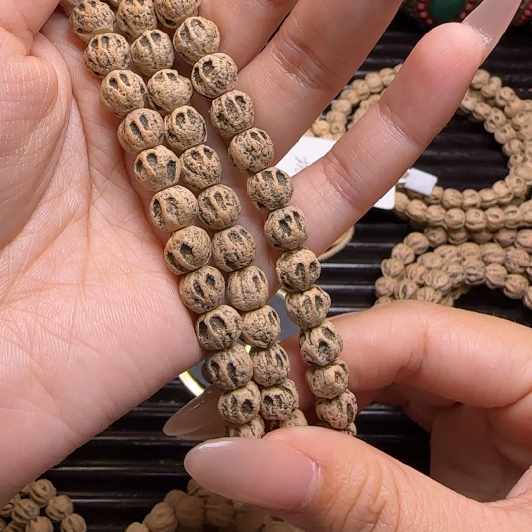 柏香籽/百香籽吊坠鱼*叔