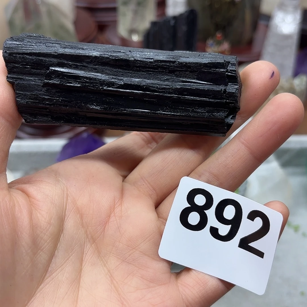 未镶嵌水晶大型摆件（非配饰）