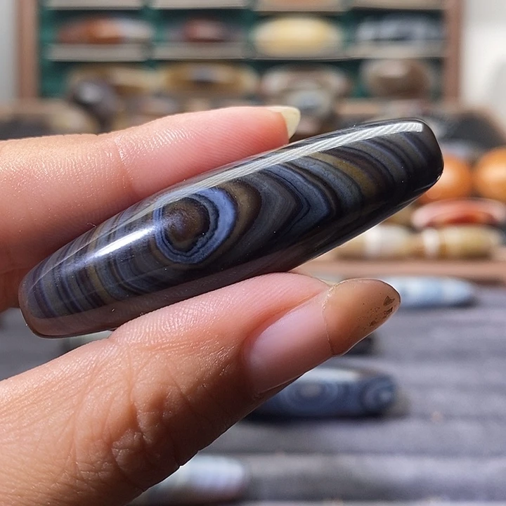 童***虎玛瑙/玉髓未镶嵌吊坠(不含链)