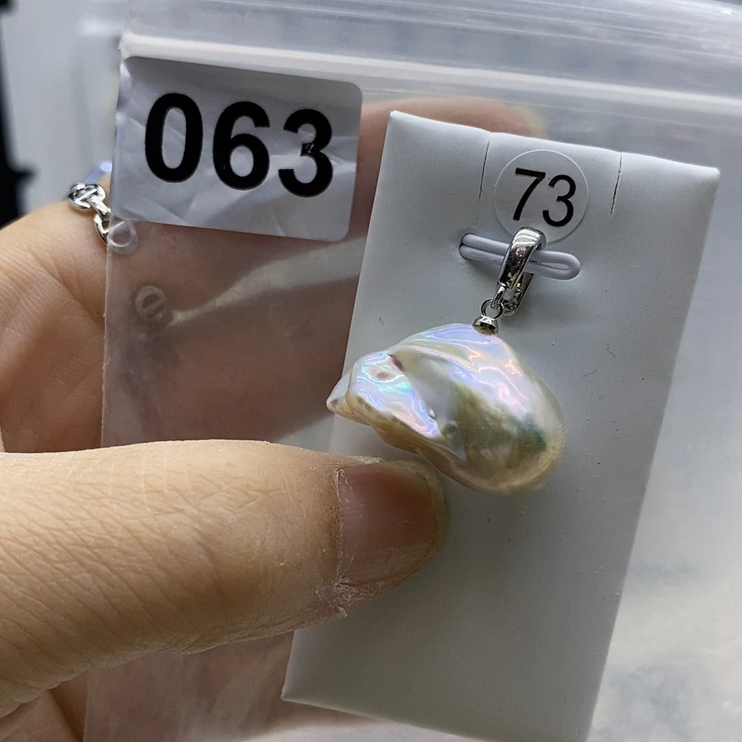 合金耳饰淡水珍珠