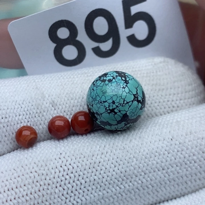 南红玛瑙未镶嵌珠宝奇石