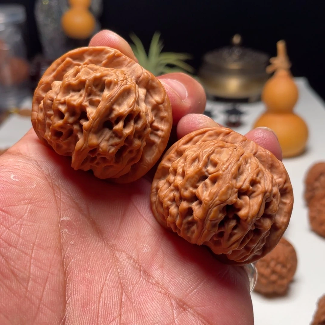 文玩核桃把件天地