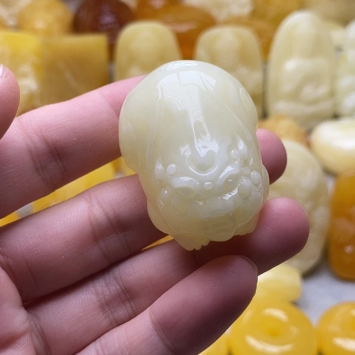 琥珀颈饰未镶嵌琥珀蜜蜡吊坠