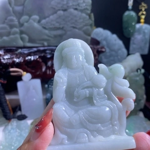 【闪购商品】颈饰未镶嵌翡翠观音