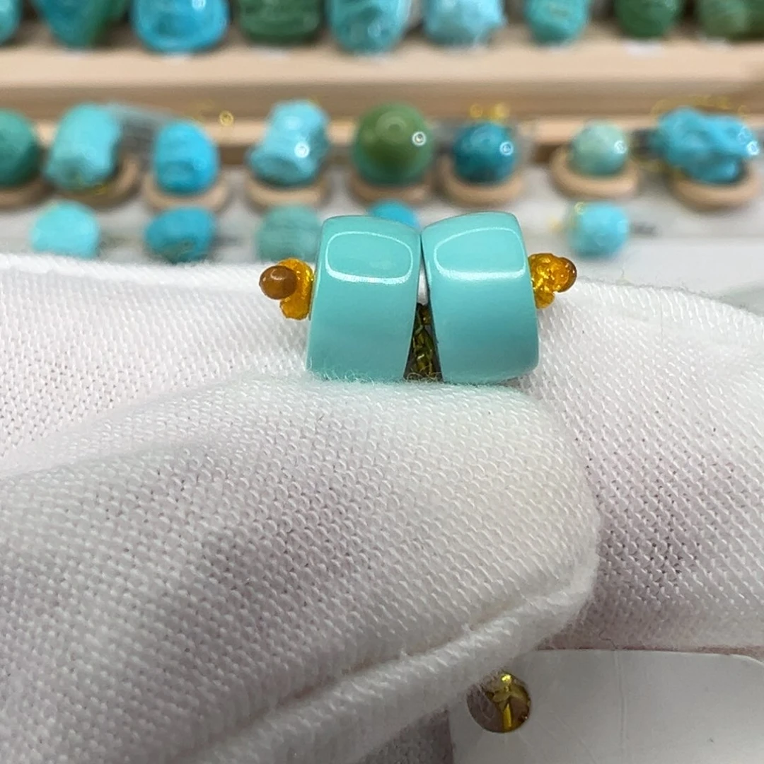 绿松石未镶嵌配饰華*人