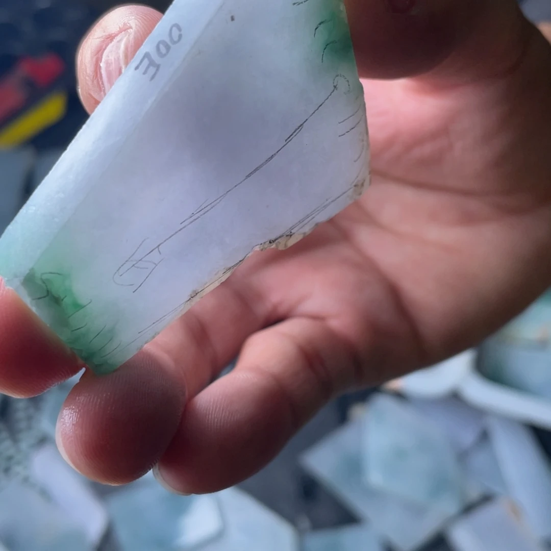 未镶嵌定制翡翠